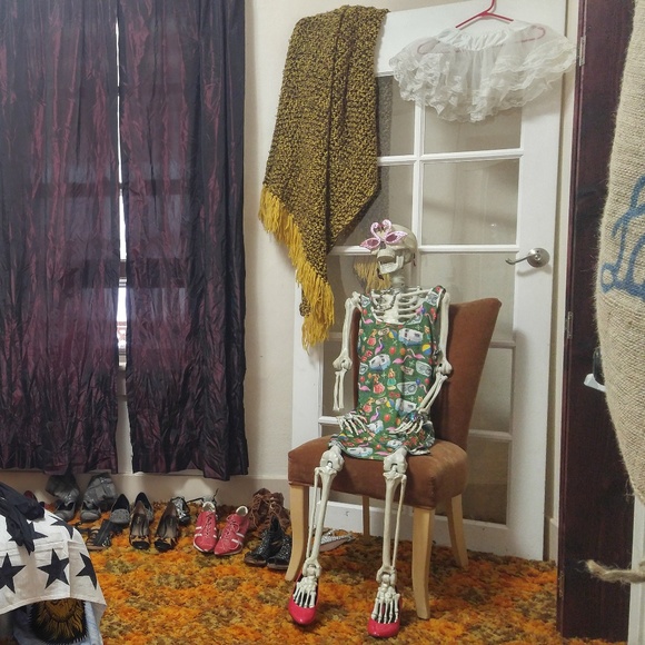 Trailer Park Queen - Picture 4 of 8